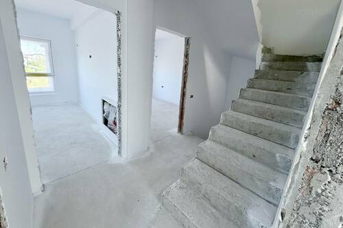 Casa Noua P+1+M 6 Cam. Util 164mp. Teren 232mp