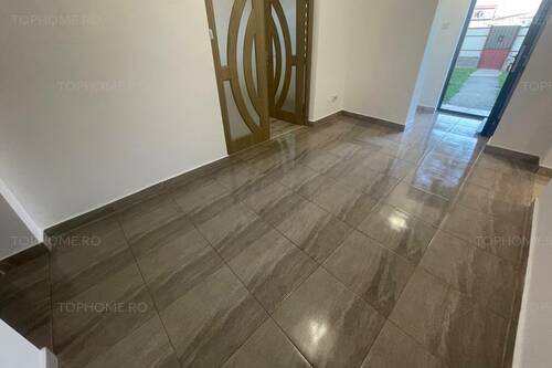 Ocazie! Casa Pe Parter Stradal 3 Cam Si Teren 567 Mp