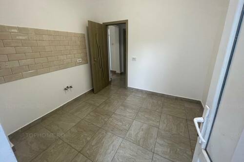 Ocazie! Casa Pe Parter Stradal 3 Cam Si Teren 567 Mp