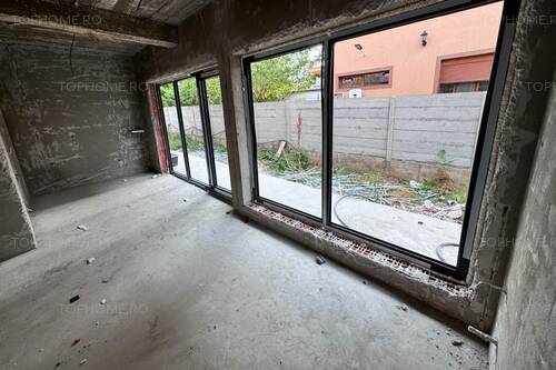 Ocazie! Case P+1+Pod. 4 Cam. Util 100mp. Teren 200mp.