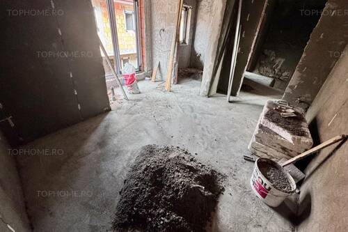 Ocazie! Case P+1+Pod. 4 Cam. Util 100mp. Teren 200mp.