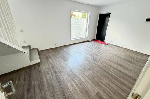 Casa P+1 La 1 Km Fata De Metrou Aparatorii Patriei. 3 Cam.