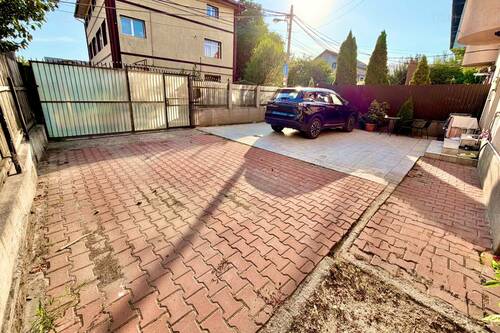 Casa P+1+M. 4 Cam. Foisor Cu Beci. Util 161mp. Teren 327mp