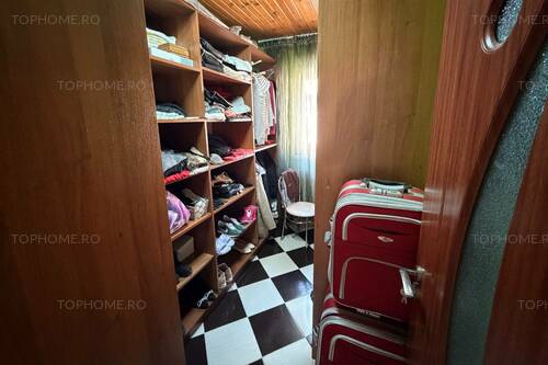 Casa P+1+M. 4 Cam. Foisor Cu Beci. Util 161mp. Teren 327mp