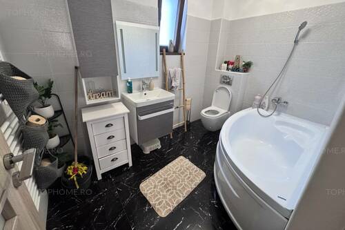 Casa P+1+M. 5 Cam. Mobilata-Utilata Complet. Teren 205mp