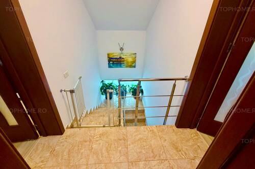 Casa P+1+M. 5 Cam. Util 150mp. Teren 220mp