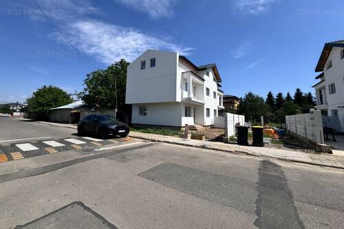 Casa P+1+M. 7 Camere. Pozitie Stradala
