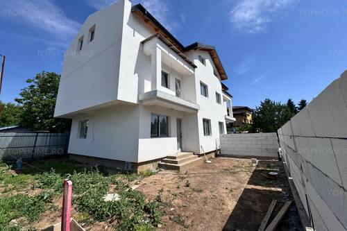 Casa P+1+M. 7 Camere. Pozitie Stradala