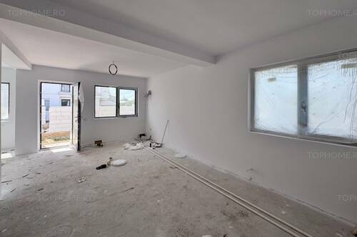 Casa P+1+M. 7 Camere. Pozitie Stradala