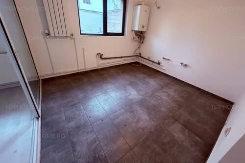 Casa P+1+M La 450m De Sos Oltenitei. 4 Cam. Util 120mp. Tere