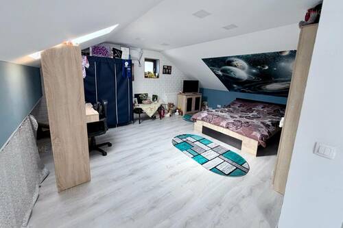 Casa P+1+M La 70m Fata De STB. 5 Cam. Util 132mp. Teren 183m