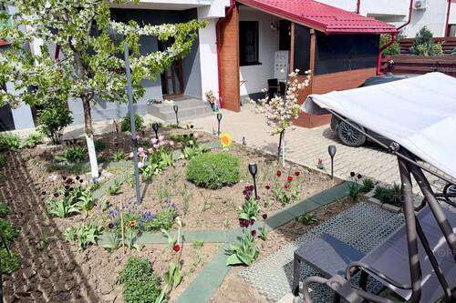 Casa P+1+M La 70m Fata De STB. 5 Cam. Util 132mp. Teren 183m