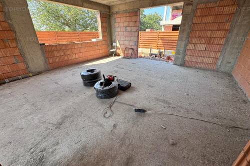 Casa P+1+Pod. 3 Cam. Util 110mp. Teren 237mp