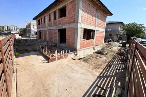 Casa P+1+Pod. 3 Cam. Util 110mp. Teren 237mp