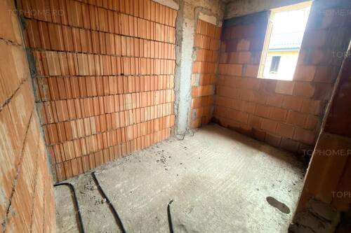 Casa P+1+Pod Inalt. 4 Cam. Util 107mp. Teren 148mp