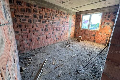 Casa P+1+Pod Situata In Allegria. 4 Cam. Util 105mp. Teren 2