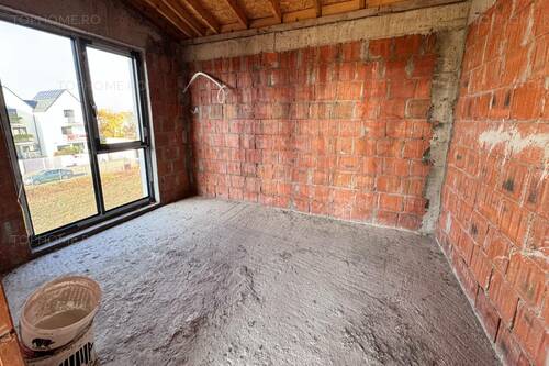 Casa P+2Et. 8 Cam. Util 180mp. Teren 250mp. Pozitie Stradala