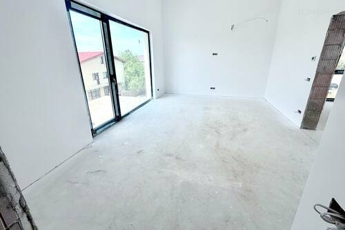 Casa P+2Et. 8 Cam. Util 180mp. Teren 250mp. Pozitie Stradala