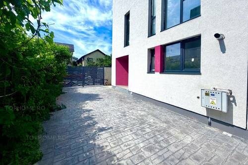 Casa P+2Et. 8 Cam. Util 180mp. Teren 250mp. Pozitie Stradala