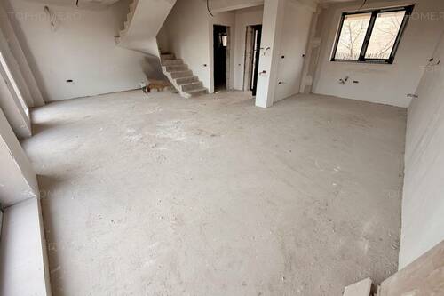 Casa P+2Et+Terasa. 5 Cam. Util 185mp. Teren 250mp.