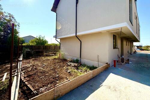 Casa P+2Et+Terasa. 5 Cam. Util 185mp. Teren 250mp.