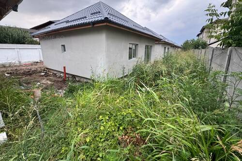 CASA PE PARTER 3 CAM+POD.TEREN 210MP. MUTARE RAPIDA.