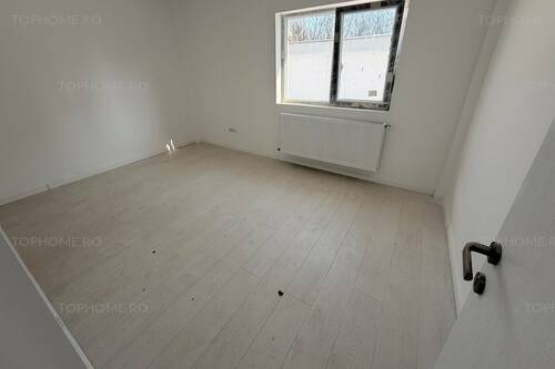 Casa Pe Parter 3 Cam+Pod.Teren 210mp. Mutare Rapida.