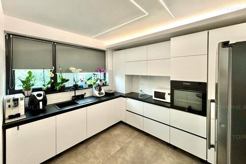 Casa Premium Mobilata-utilata. 4 Cam. Util 180mp.Teren240mp