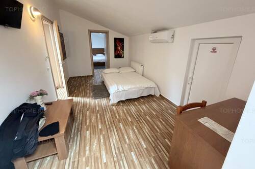 Vânzare Unitate Hotelieră La Cheie - 770 Mp. 18 Camere. Lift