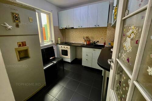 Vila Capat, P+1E+M, Sos.Oltenitei- Oratoriu