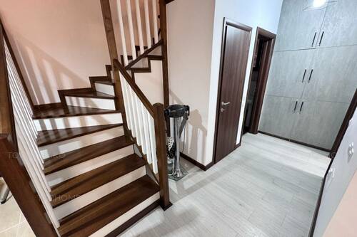 Vila In Ansamblu Rezidential,Popesti Leordeni