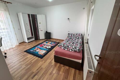 Vila Individuala, Garaj, 238 Mp, Teren 303 Mp, Metrou
