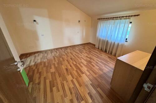 Vila Individuala, Garaj, 238 Mp, Teren 303 Mp, Metrou