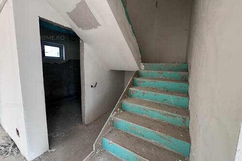 Vila P+ 1E+ M, 7 Camere, Teren 163 Mp