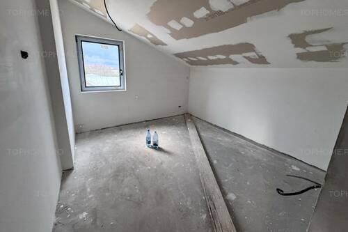 Vila P+ 1E+ M, 7 Camere, Teren 163 Mp