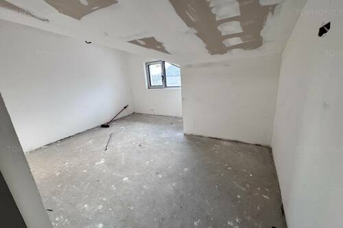 Vila P+ 1E+ M, 7 Camere, Teren 163 Mp