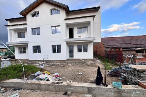 Vila P+ 1E+ M, 7 Camere, Teren 163 Mp