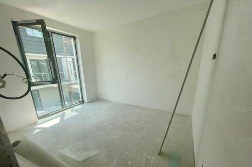 Vila Stil Mediteranean, Centru Popesti Leordeni