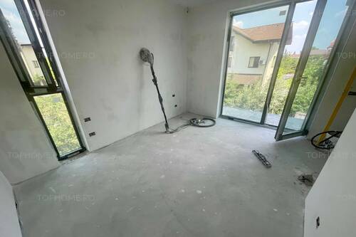 Vila Stil Mediteranean, Centru Popesti Leordeni