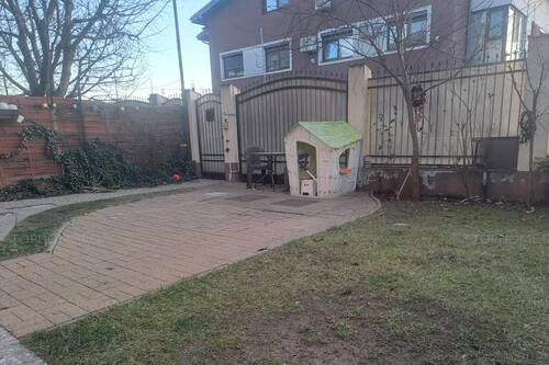 Vila Tip Duplex De Inchiriat,Popesti Leordeni,Sf.Agnes